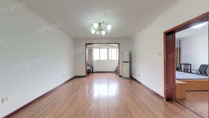 康居东瑞佳苑二手房实景图