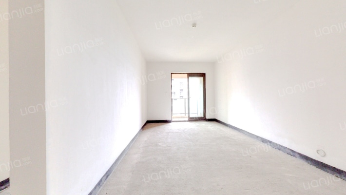 新江与城清晖岸二手房实景图