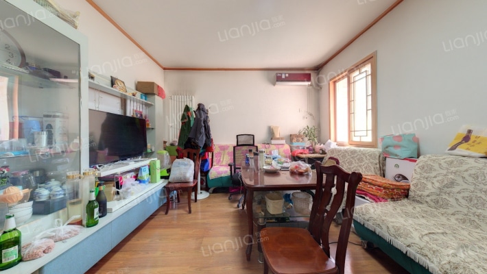 陕建机第三社区二手房实景图