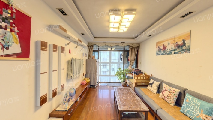 高望新苑二手房实景图