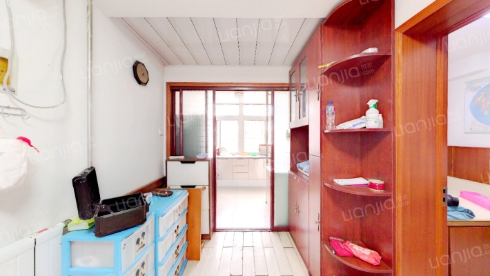 云龙里二手房实景图