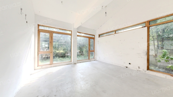 魏玛原墅(别墅)二手房实景图