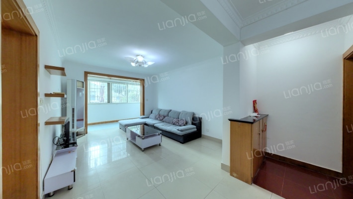 南国龙苑西区二手房实景图