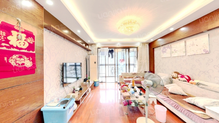 红谷凯旋二手房实景图