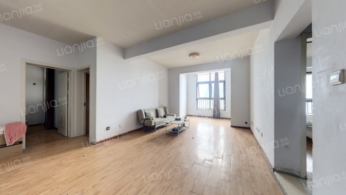 海龙香槟大道二手房实景图