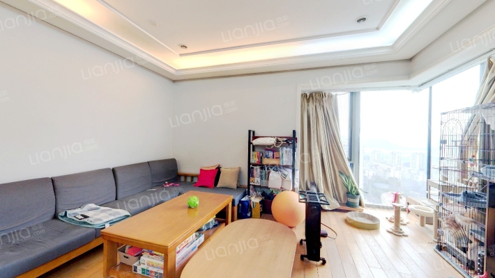 新地国际公寓二手房实景图