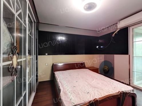 合租·江帆花苑北区 4居室 南卧