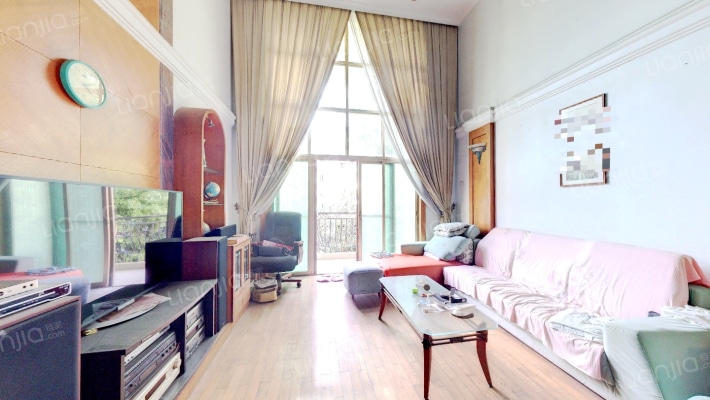 曦龙山庄二手房实景图