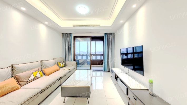 中海九龙天颂二期二手房实景图