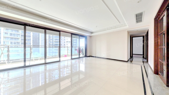 蓝光长岛国际五期二手房实景图