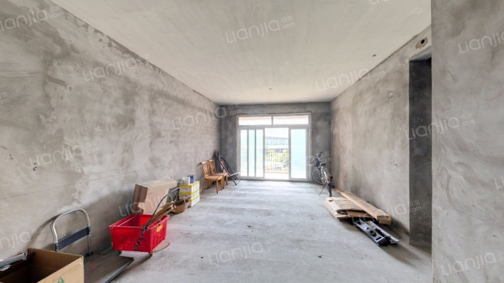 湖岸家园B区二手房实景图