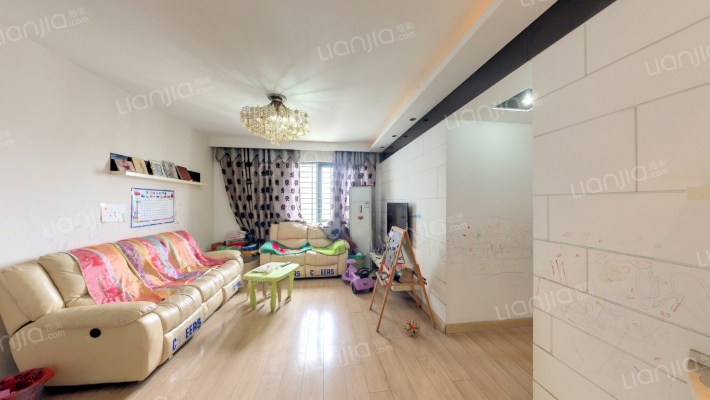 元一名城C区二手房实景图