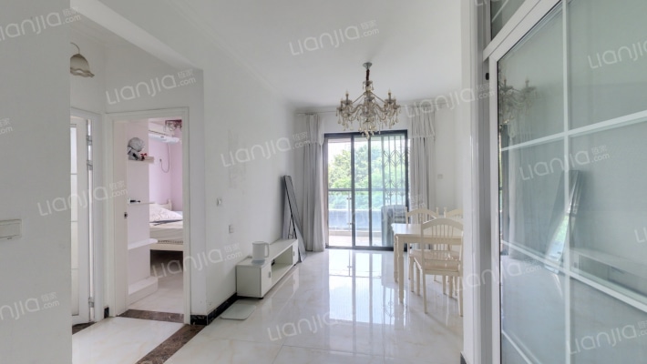 滨江公馆二手房实景图