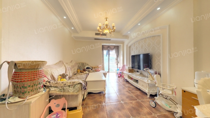 龙成小区二手房实景图