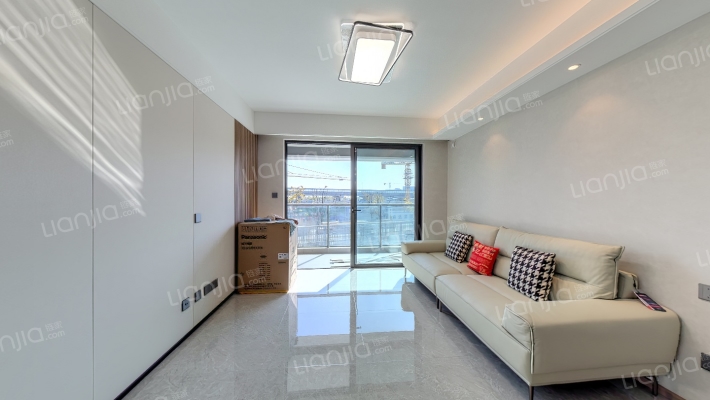 翠揽云境二手房实景图