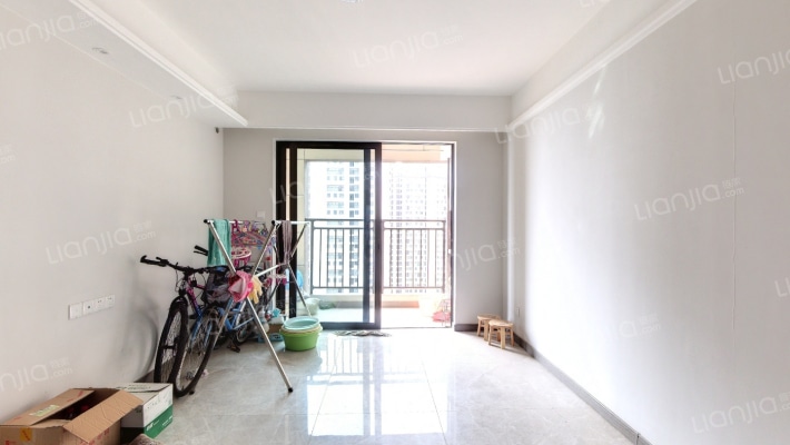 武汉雅居乐花园2期二手房实景图