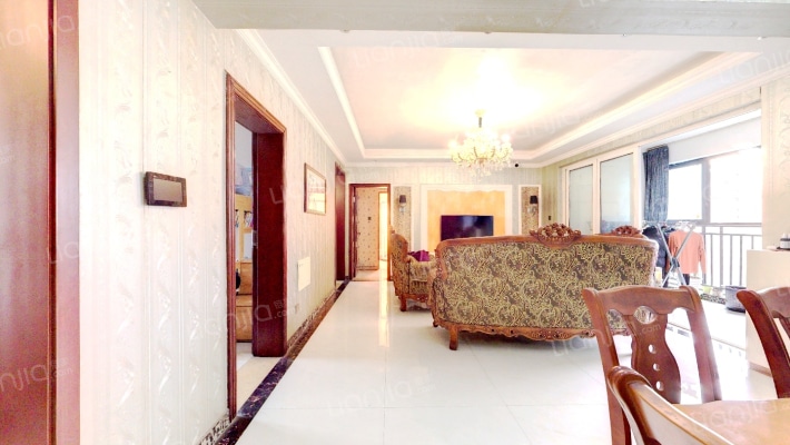 中铁西郡英华二期二手房实景图