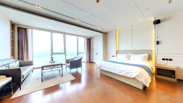 绿地铂瑞公馆二手房实景图