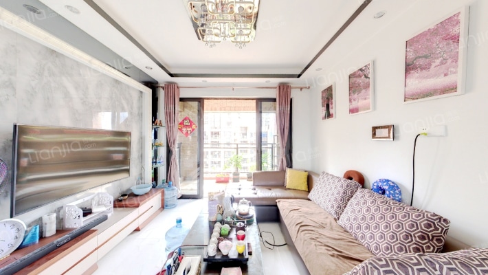 俪宝龙马花园二手房实景图