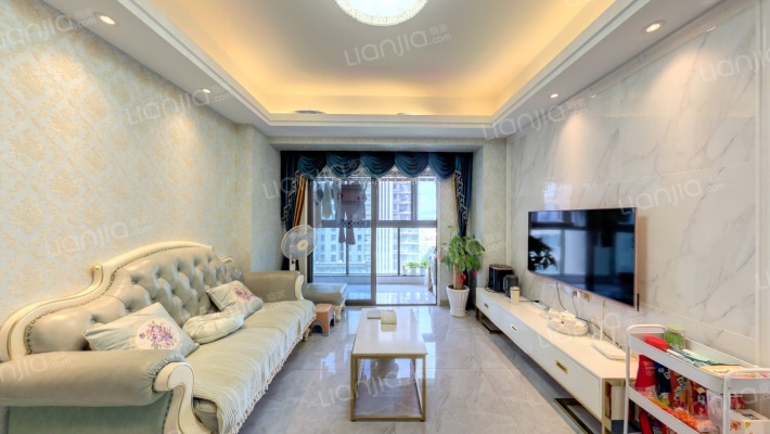 融信白宫二手房实景图