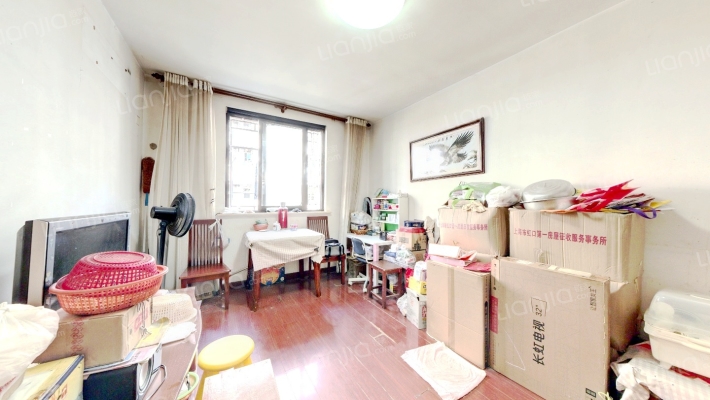 宜川一村二手房实景图