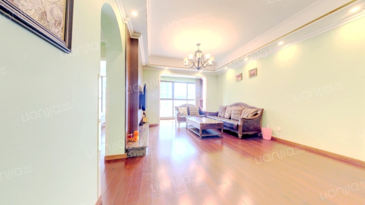 高盛金融中心二手房实景图