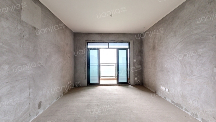 天高鸿苑二手房实景图