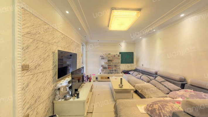 福泽家园南院二手房实景图