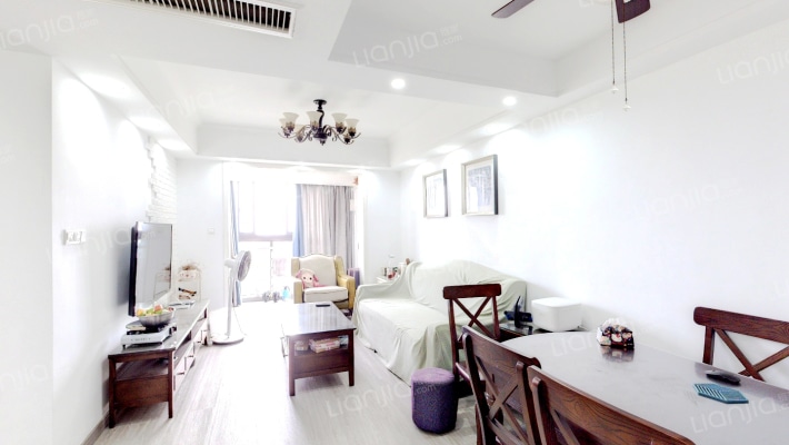 恒威君尚城二手房实景图