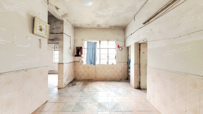 南山新村二手房实景图