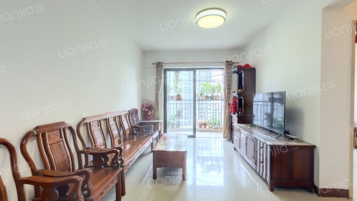 富力新居二手房实景图