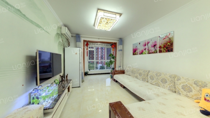 国际花园2号院二手房实景图