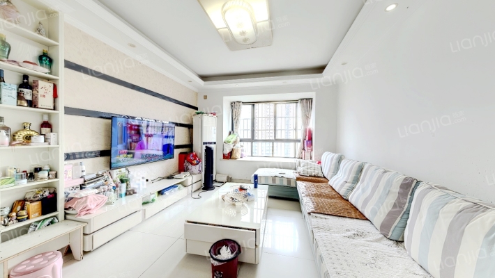 银木佳苑二手房实景图