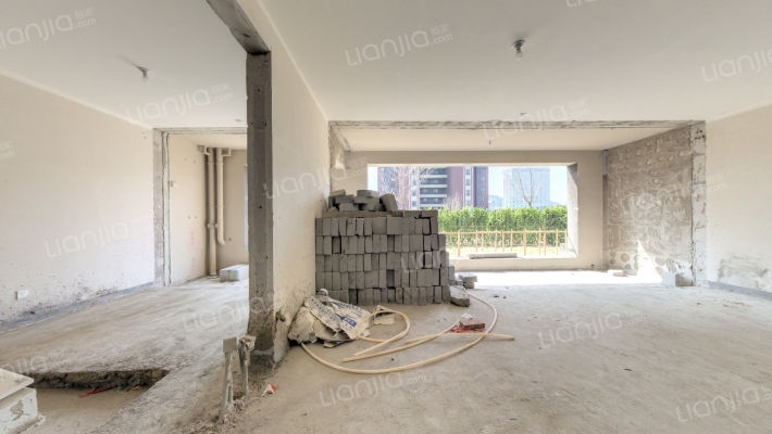 中海半山雲境二手房实景图