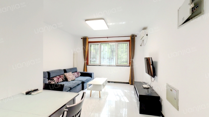 金成雅苑二手房实景图