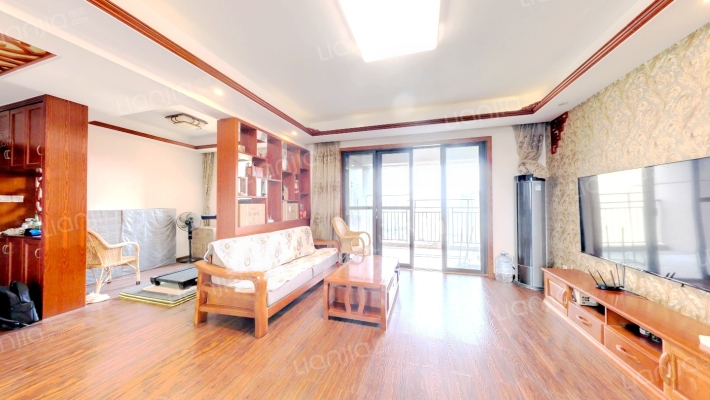 塔子山壹号二手房实景图