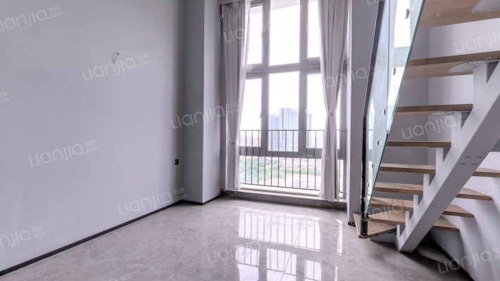 保利欢乐大都汇二手房实景图