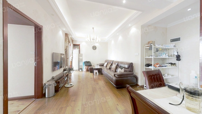 中环国际二手房实景图