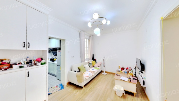 人造板宿舍二手房实景图