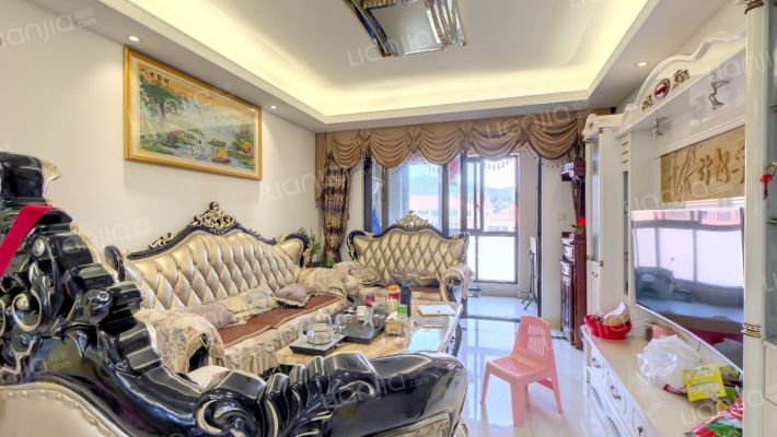 华玺二手房实景图