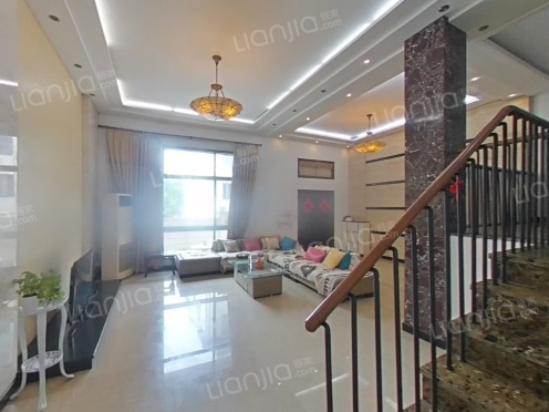 整租·绿洲明月湾 3室3厅 南