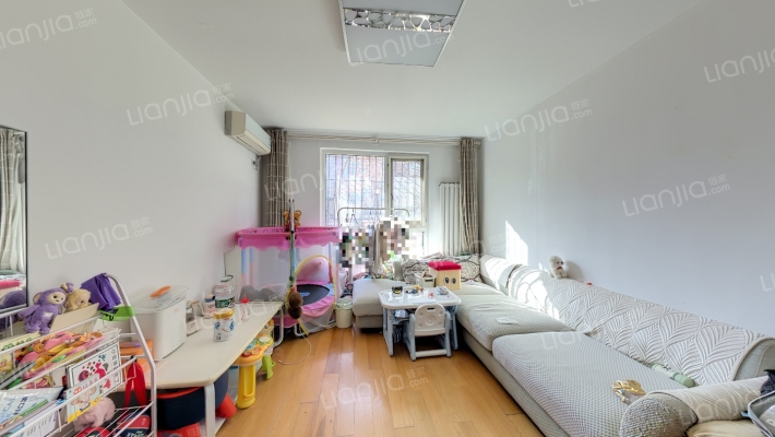 明天第一城5号院二手房实景图