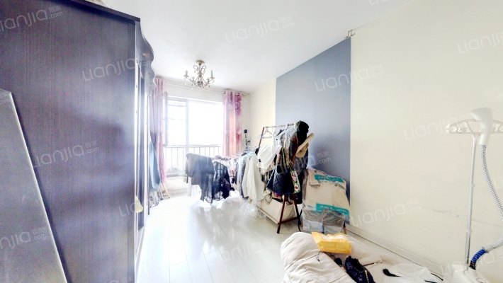 东海云天二手房实景图