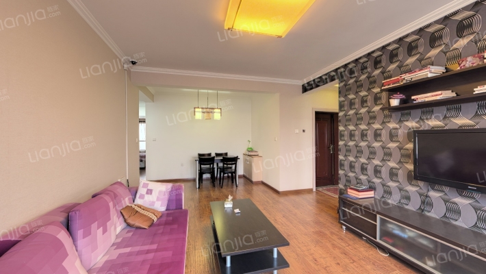 东森商务广场二手房实景图