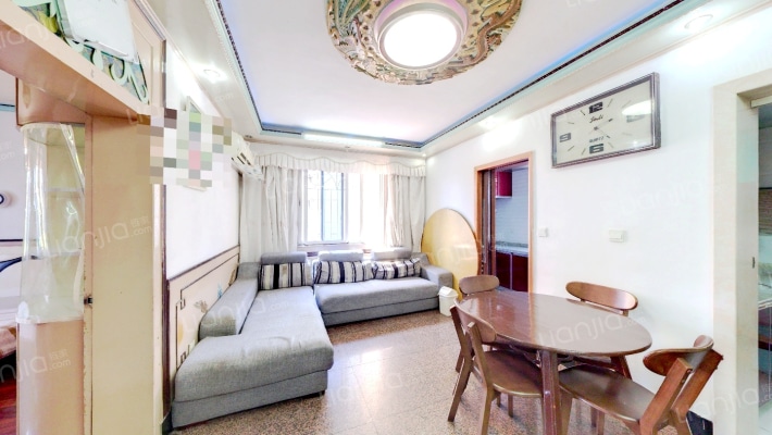 西成新村二手房实景图