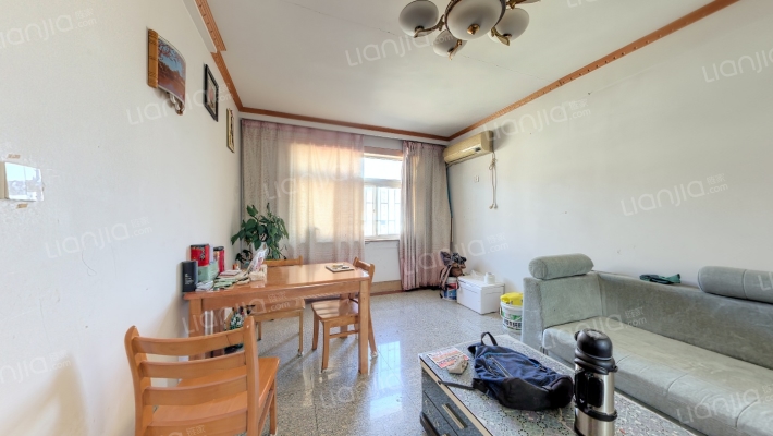 夏庄村锦宏小区二手房实景图