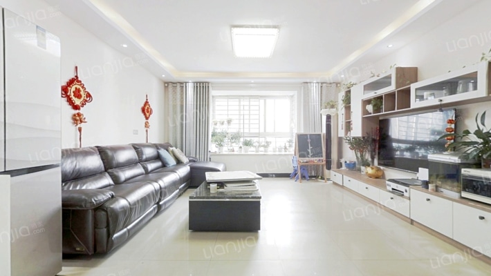 湖光新苑二手房实景图