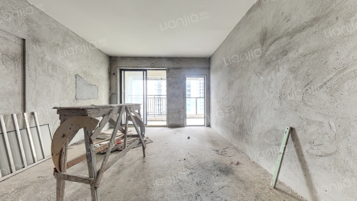 誉基誉憬湾二手房实景图