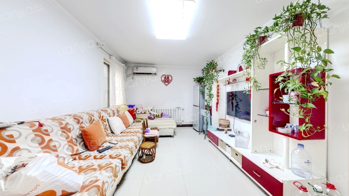 关虎屯小区二手房实景图