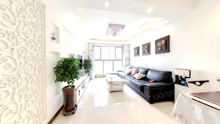 中南世纪城二手房实景图